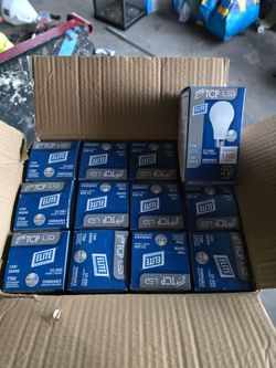 12 NEW TCP Elite LED Light Bulbs – 3000K – Dimmable – $60