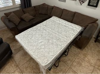 Brown Sleeper Sectional Sofa + Pull-Out Bed, Mattress & Ottoman