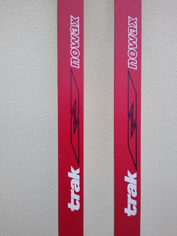 Trak Rallye nowax Cross Country Skis for Sale in Seattle, WA OfferUp