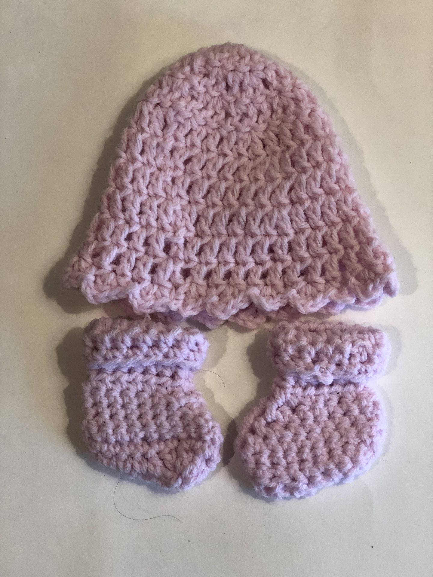 Pink Baby Hat and Booties Set Size Newborn-3M Perfect for a Baby Gift