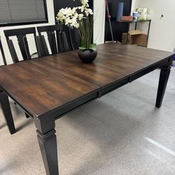 Kitchen Table and Chairs 