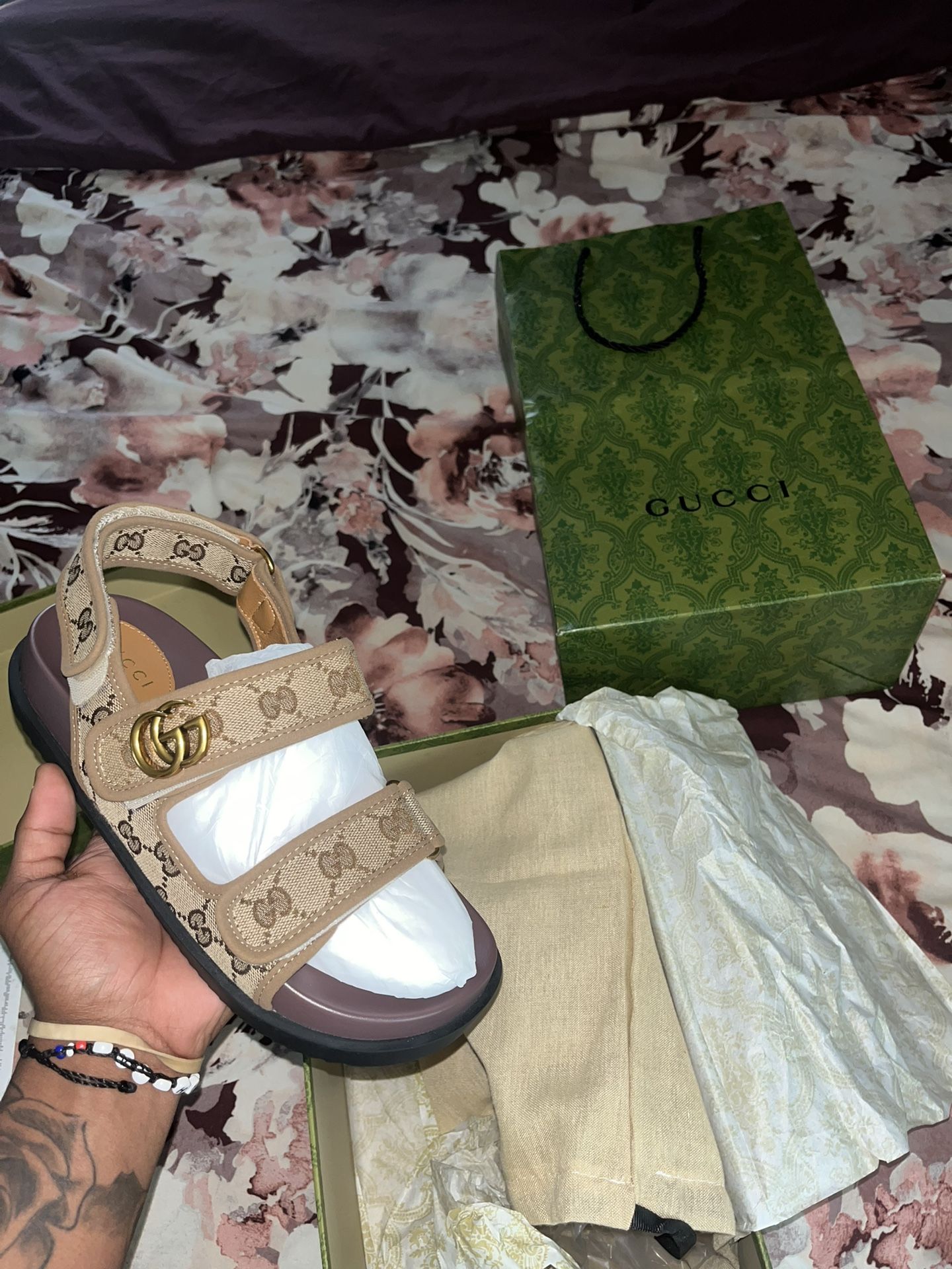 Woman’s Gucci Sandels