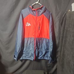 Fresno State Columbia XL Light Weight Wind Breaker