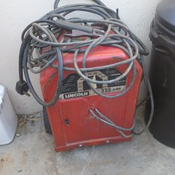 Lincoln welder 240v