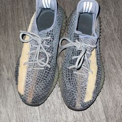 Yeezy Shoes
