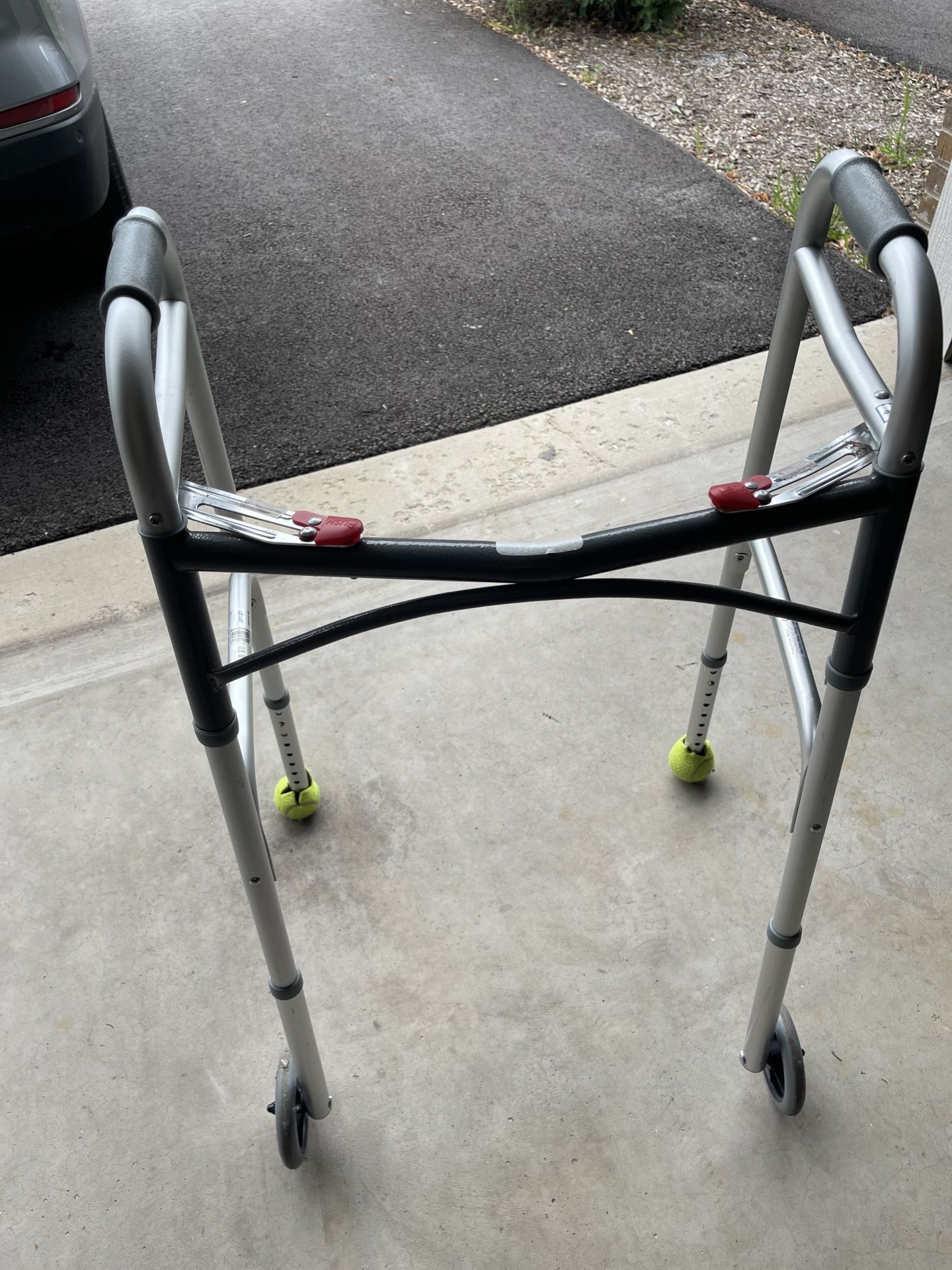 Heavy Duty Walker For Adults