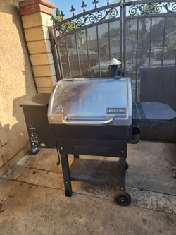 BBQ SMOKER