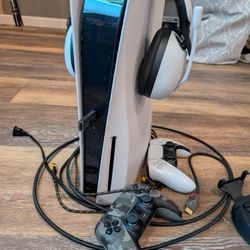 PlayStation 5 Controllers And Sony Inzone H9 Headset, And WD_Black 1tb SSD 