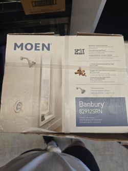 Moen Banbury shower head kit