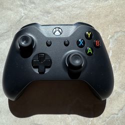 Xbox One Wireless Controller