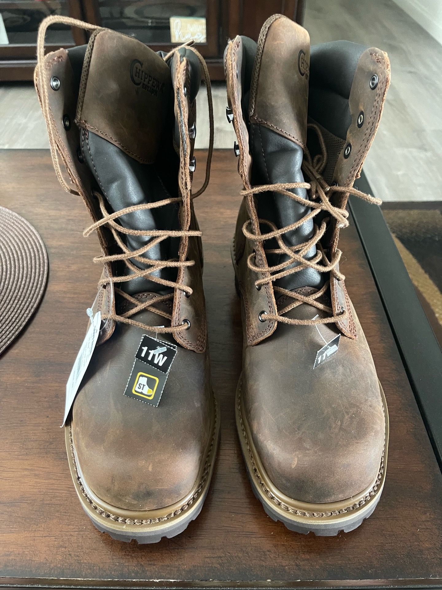 Still toe work boots 🥾 size 11 wide