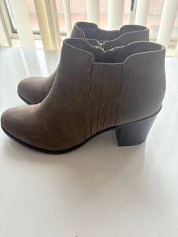 Arizona- Brown Boots