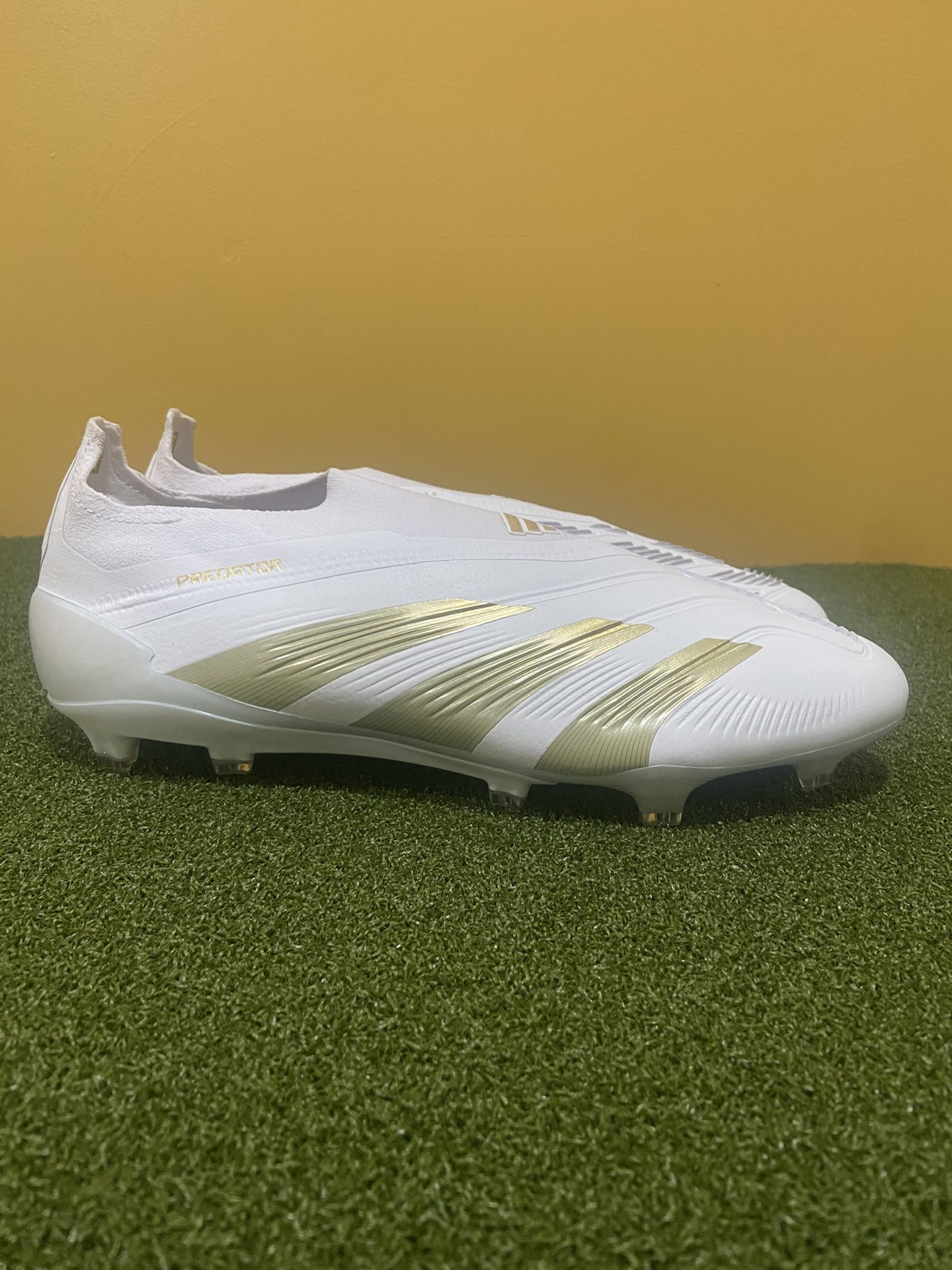Adidas Predator Elite Laceless FG