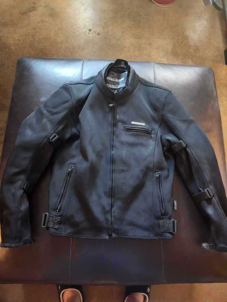 4 Motorcycle Jackets, 1 M/C Pant