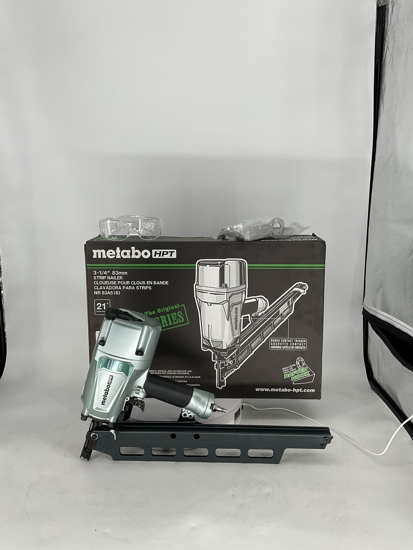 METABO HPT 3-1/4 INCH 21° PLASTIC COLLATED FRAMING NAILER