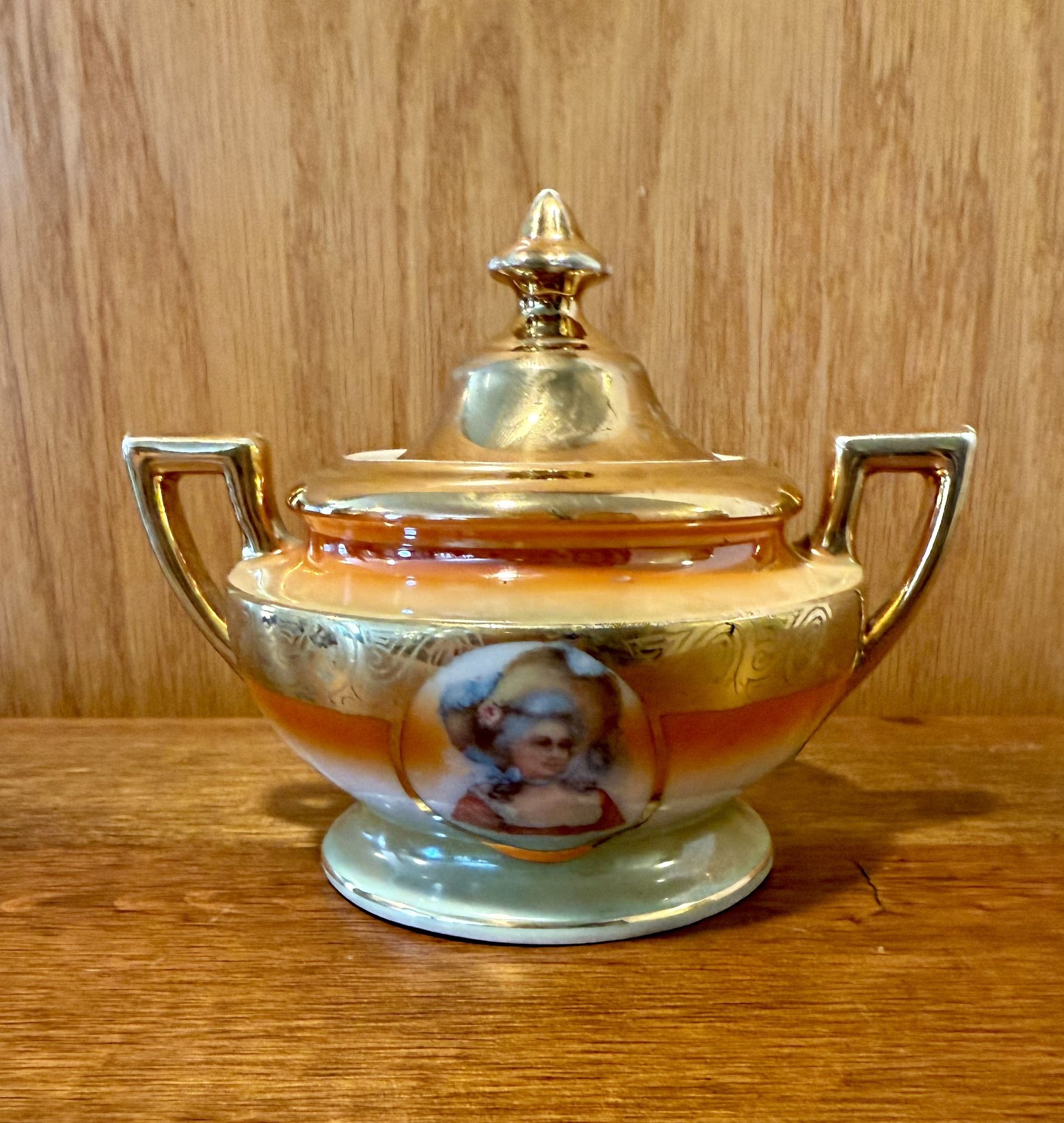 ANTIQUE 1910c ELEANOR GERMANY FINE PORCELAIN SUGAR BOWL WITH COVER