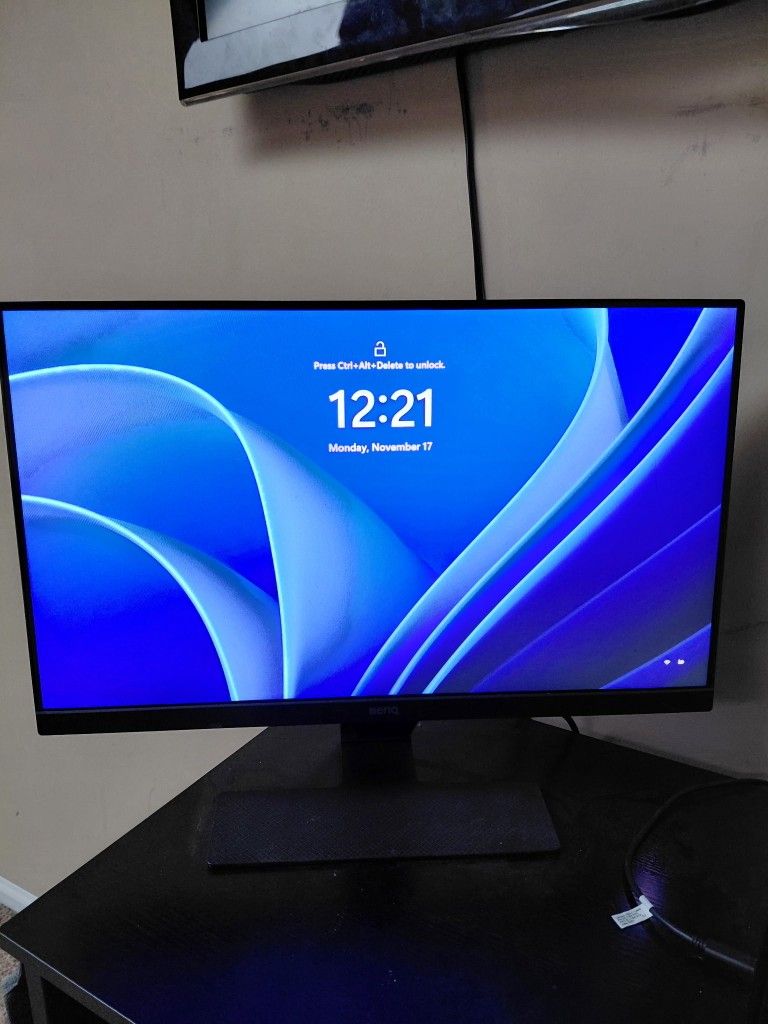 2 BenQ Montiors