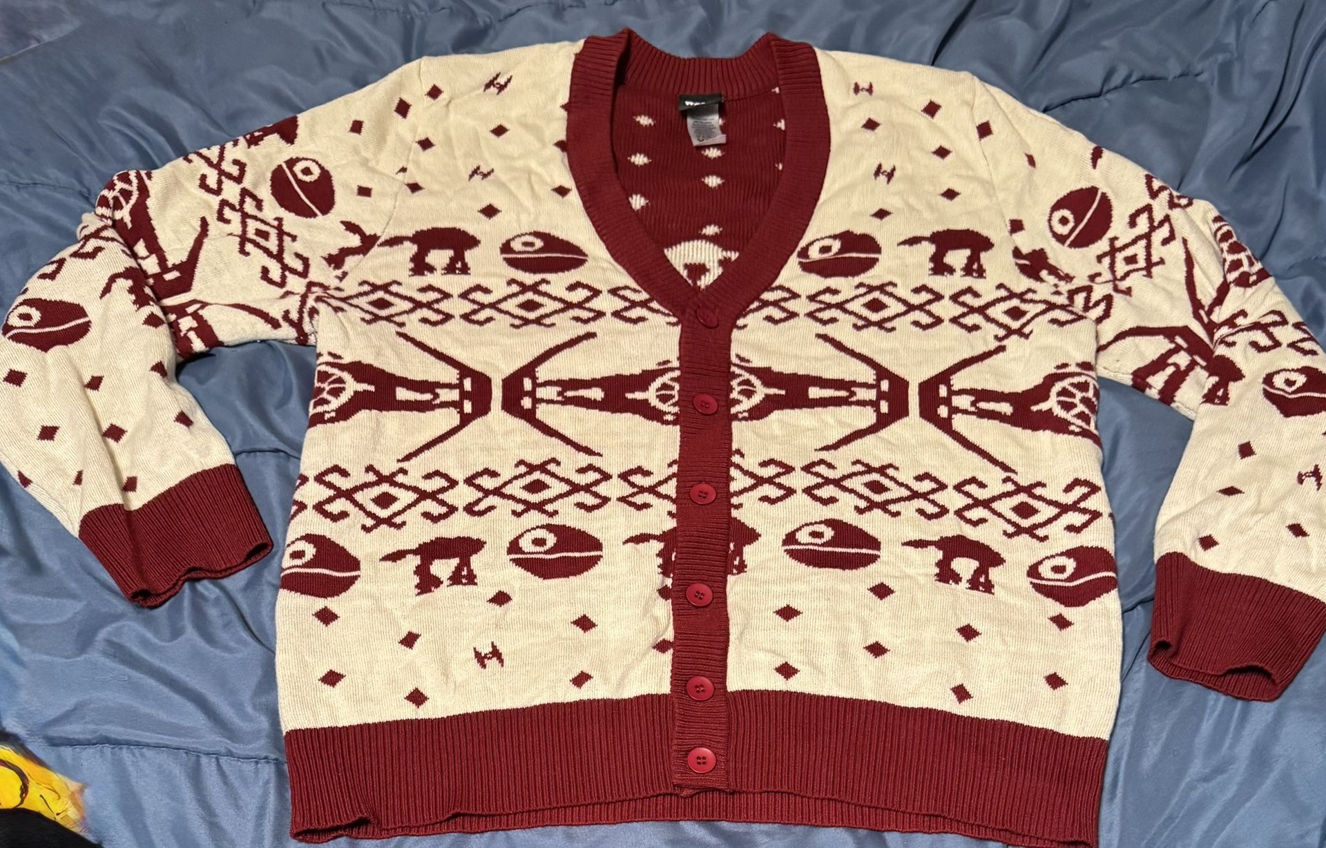 Star Wars LADIES XXL Officially Licensed Christmas Cardigan. New Without Tags. Never Worn. 2XL. Only $20.00