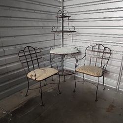 Corner Shelf And Chair INTERIOR & EXTERIOR 