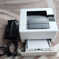 HP LaserJet Pro M404dn
