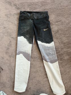 Nike leggings