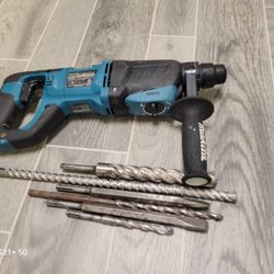 Makita Drill Hammer 