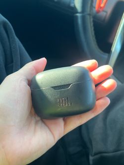 JBL buds