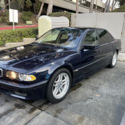 2000 BMW 740Li