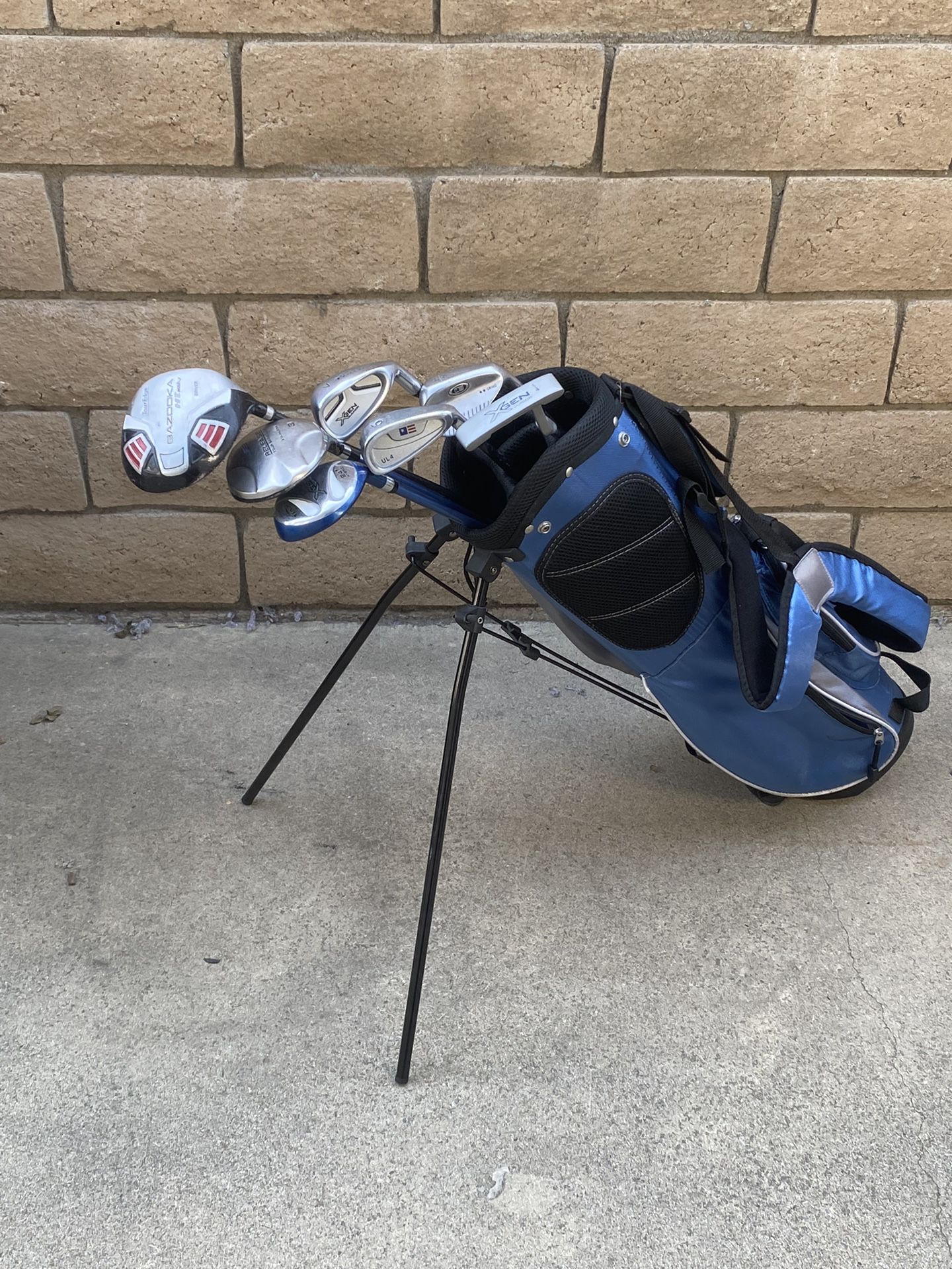 Kid’s Golf Clubs & Bag