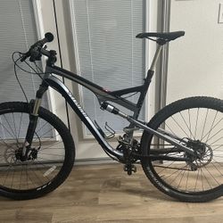 Trek Fuel EX 5 Full Suspension Mountain Bike