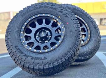 Methods wheels & Falken wild peak A/T