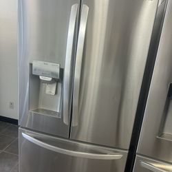 LG Bottom Freezer Refrigerator 