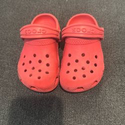 Crocs baby size 7c