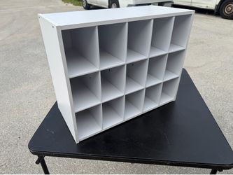 White Modern 15 Cubby Storage Cube Shoe Organizer Shelf! Great for flats or other smaller shoes!  24x12x19.5in