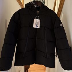 Black Moncler Jacket US Size XXL Price Negotiable