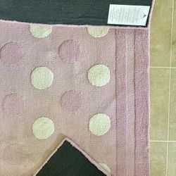 Beautiful Pottery Barn Kids/Nursery Rug