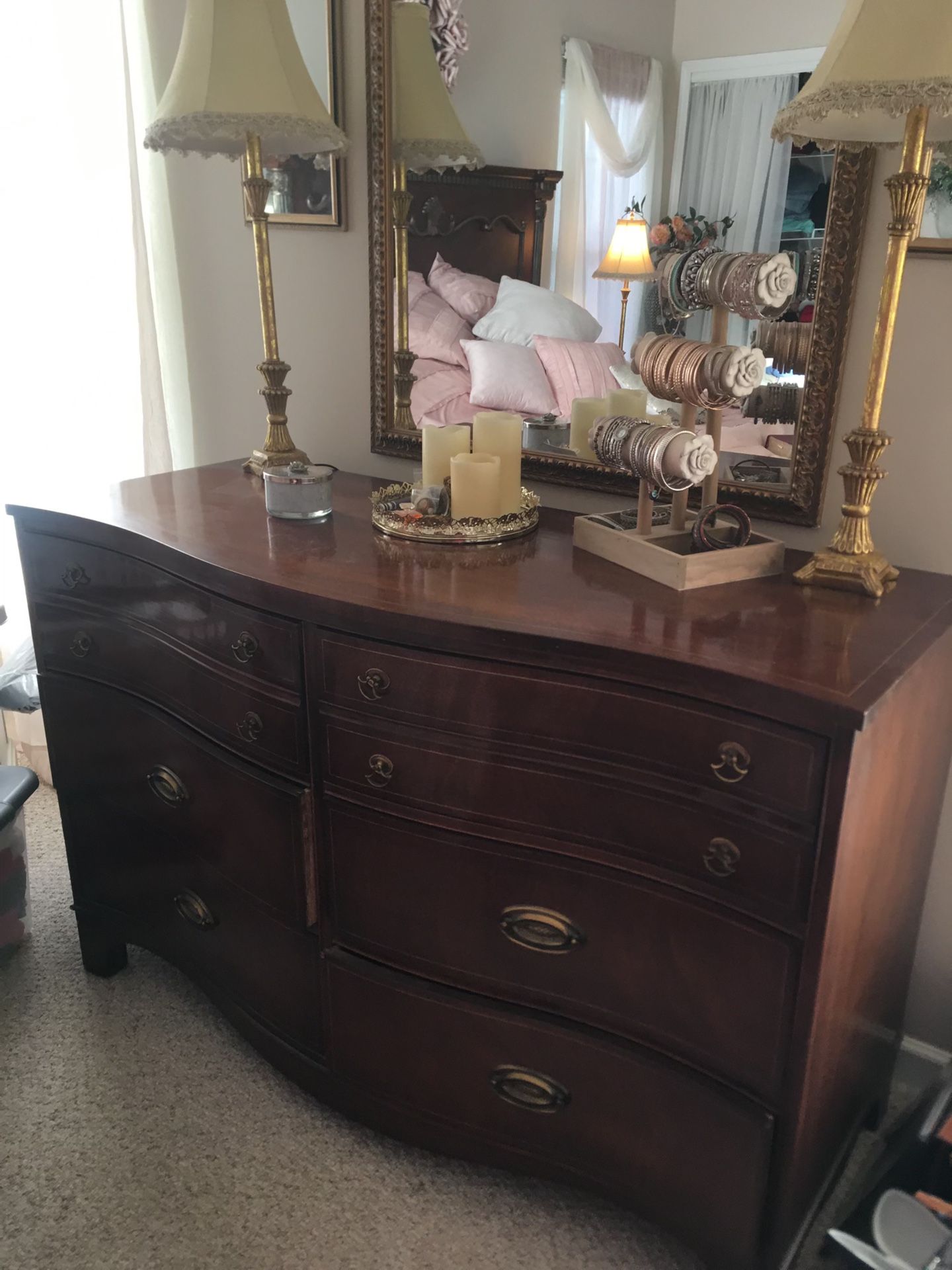 Dresser (need gone)