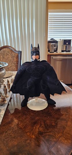 Vintage 1995 Batman Forever Vinyl Face Plush Doll18" DC Comics Hasbro / Collectible / Collector / Toy / Figure / Playstation / Cartoon / Xbox