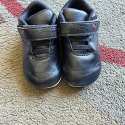 Puma Ferrari Infants Size 4C 