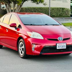 2013 TOYOTA PRIUS TWO