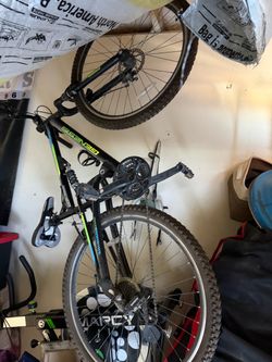 Shimano equipped mountain men’s bike