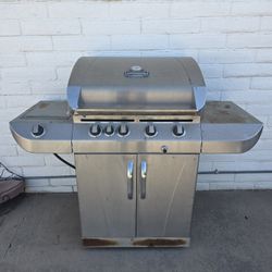 Charbroil Grill