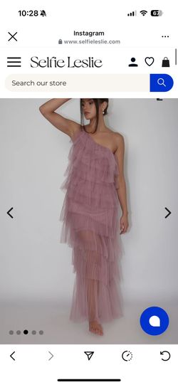 Selfie Leslie Dress Size Medium