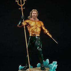 SIDESHOW COLLECTIBLES DC Comics Aquaman Premium Format Figure EXCLUSIVE Statue