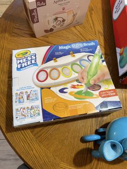 Crayola Color Wonder Magic Light Brush Painting Baby/Toddler/Kids