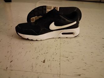 Nike Air women's size 8