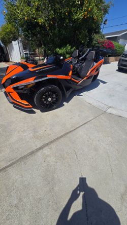 POLARIS SLINGSHOT SLR