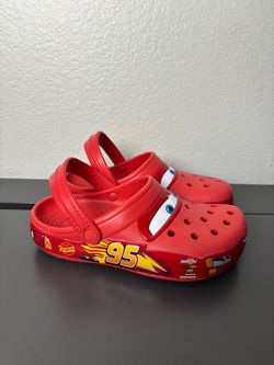 Crocs lightning McQueen LIGHT UP men’s size 5/women’s size 7