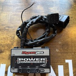 2004-2005 Yamaha R1 Dynojet Power Commander III USB (PN 411-411)