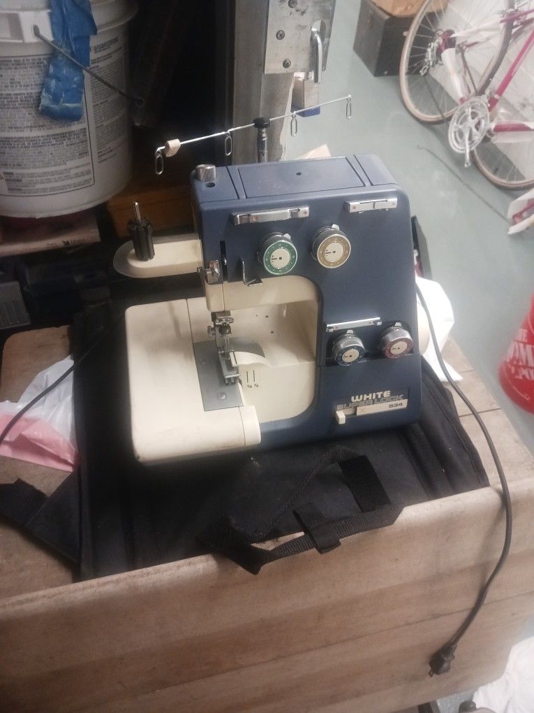 white superlock 534 sewing machine